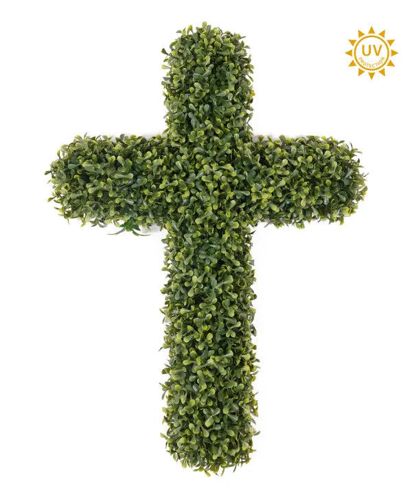 Cross Boxwood Wreath 24”