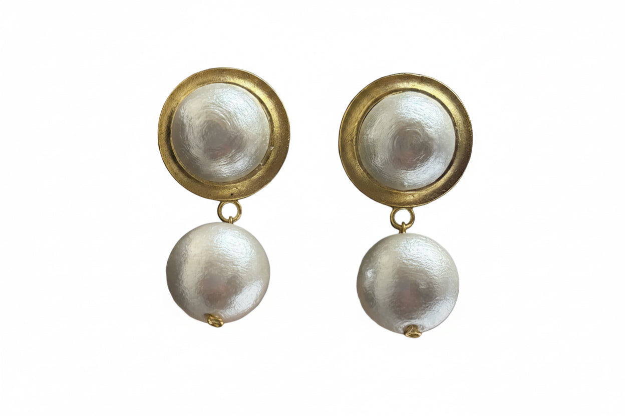 Double Pearl Earring