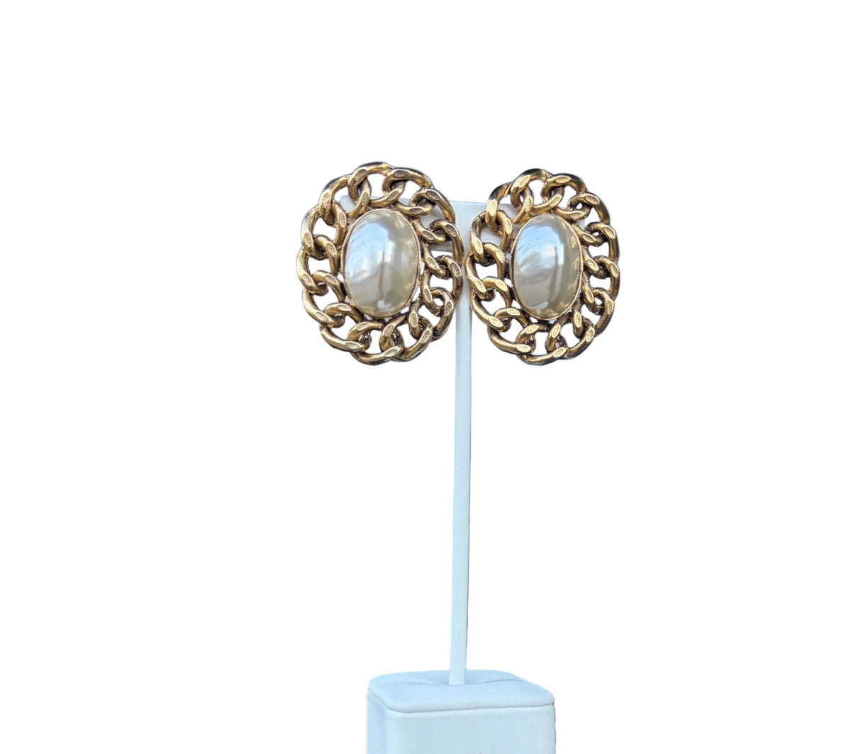 Gold Link Pearl Clip on Earrings
