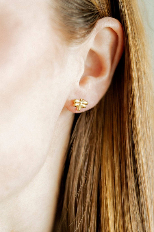 LINNY CO - Screwback Stud Earrings - Bumble Bee