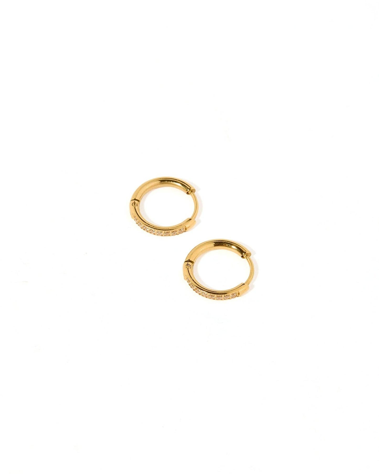 LINNY CO - Huggie Earrings - Scarlett Hoop Gold 12mm CZ