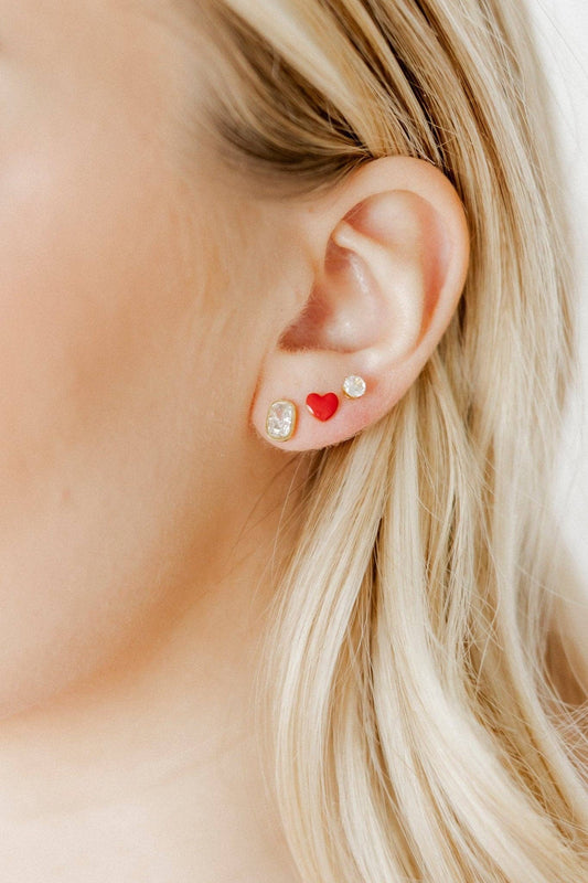 LINNY CO - Screwback Stud Earrings - Kay Clear