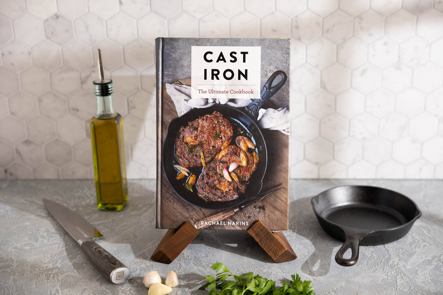 HarperCollins Focus - Cast Iron: The Ultimate Cookbook
