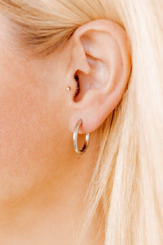 LINNY CO - Huggie Earrings - Scarlett Hoop Silver 14mm