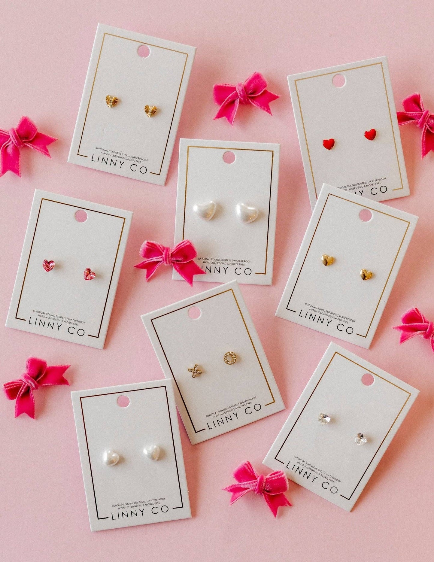 LINNY CO - Screwback Stud Earrings - Andrea Heart