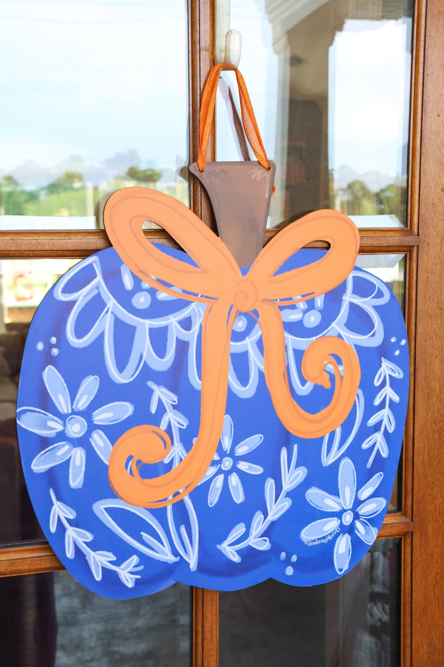 Blue Chinoiserie with Bow Pumpkin Doorhanger