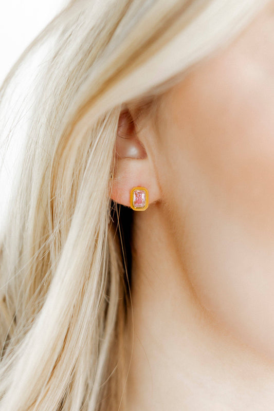 LINNY CO - Screwback Stud Earrings - Whitney Orange Sherbert