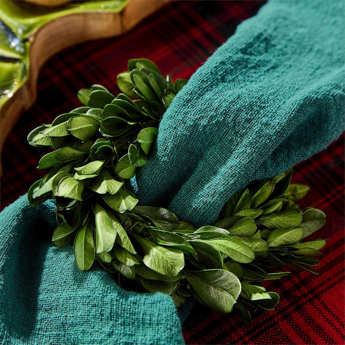 Set of 4 Preserved Boxwood Wreath Napkin Rings