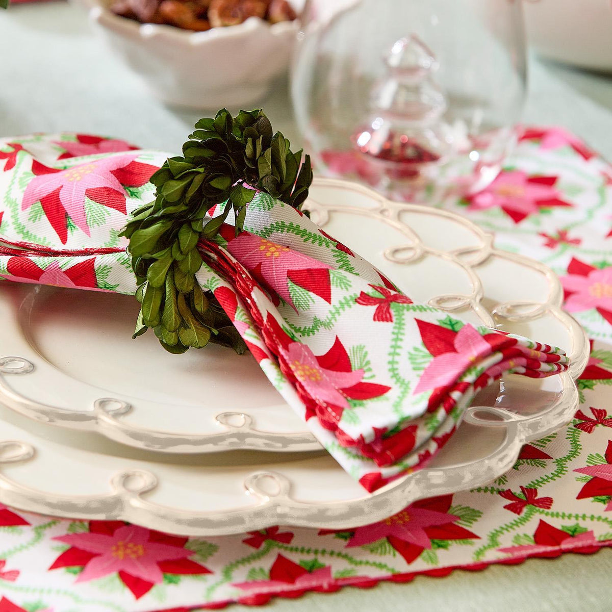 Set of 4 Preserved Boxwood Wreath Napkin Rings