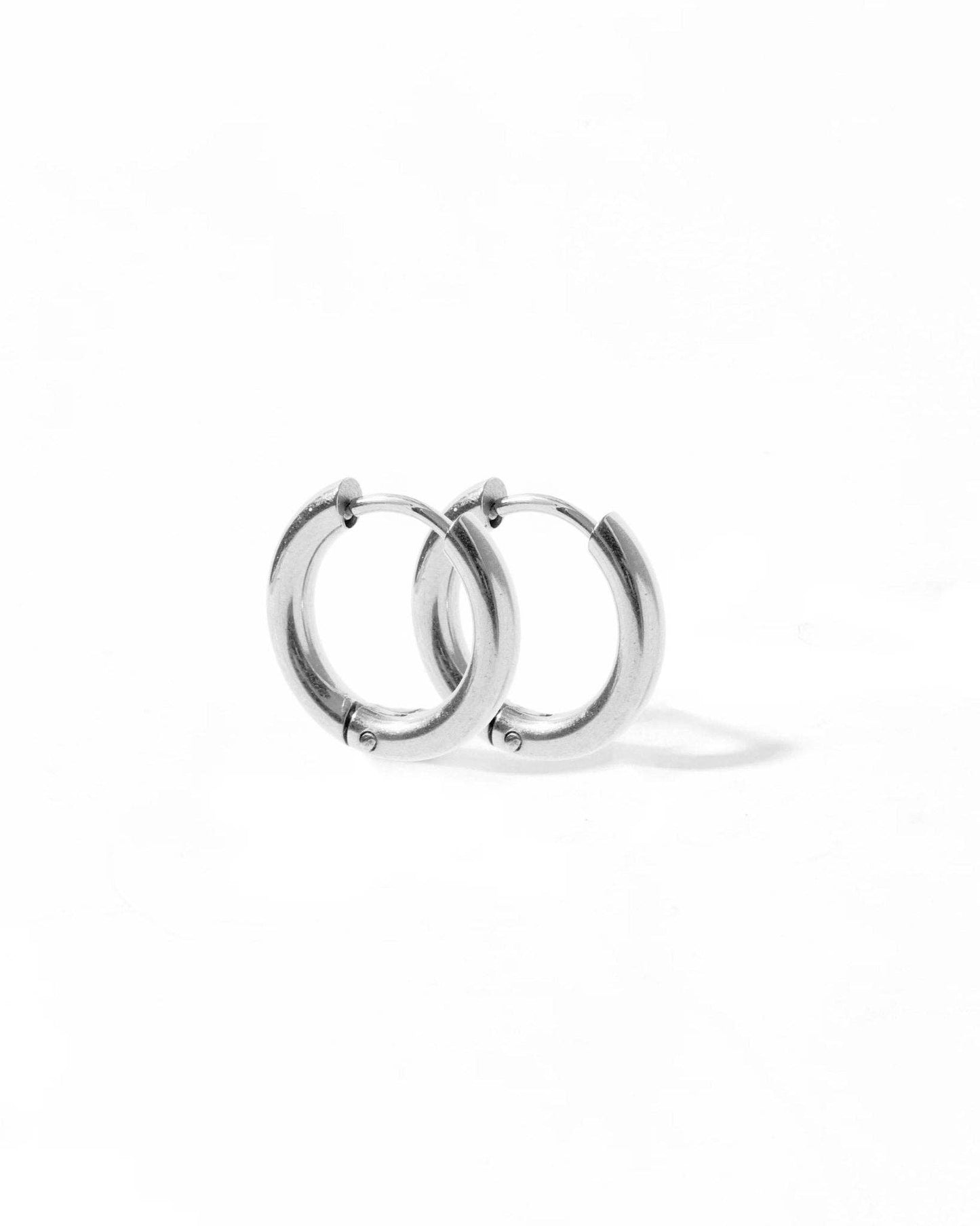 LINNY CO - Huggie Earrings - Scarlett Hoop Silver 10mm