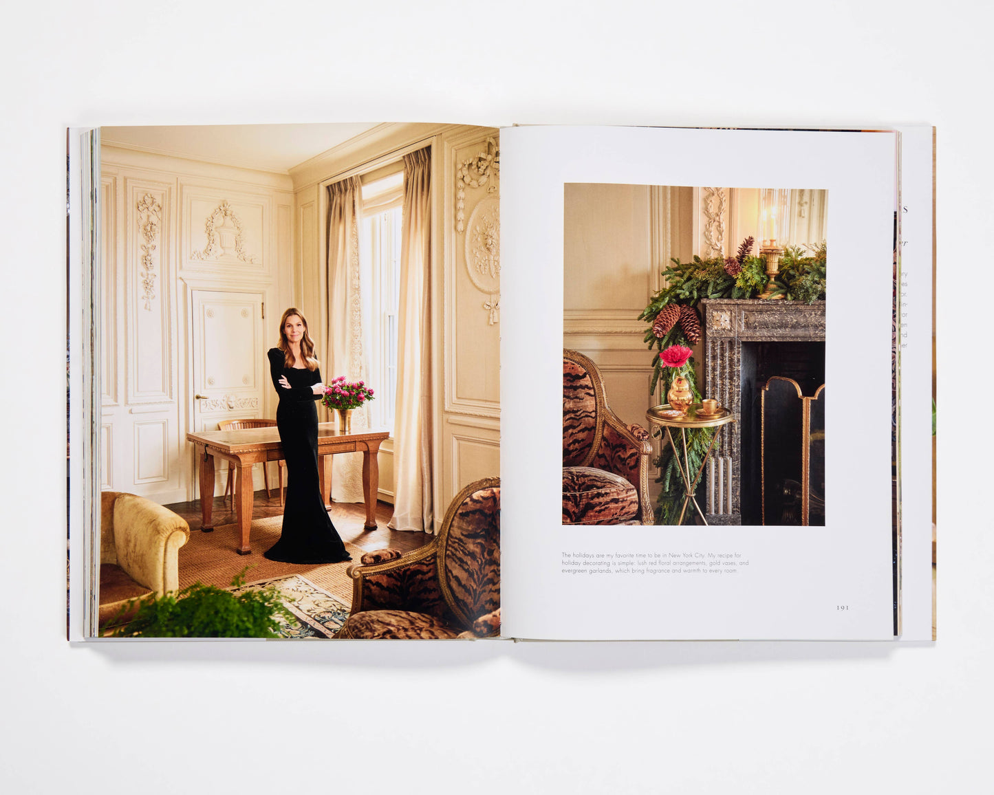 Penguin Random House LLC - Aerin Lauder Living With Flowe