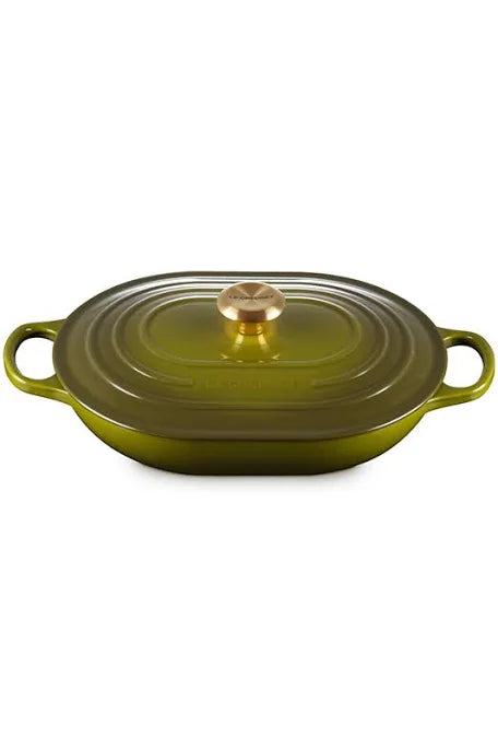 Signature Oval Covered Casserole