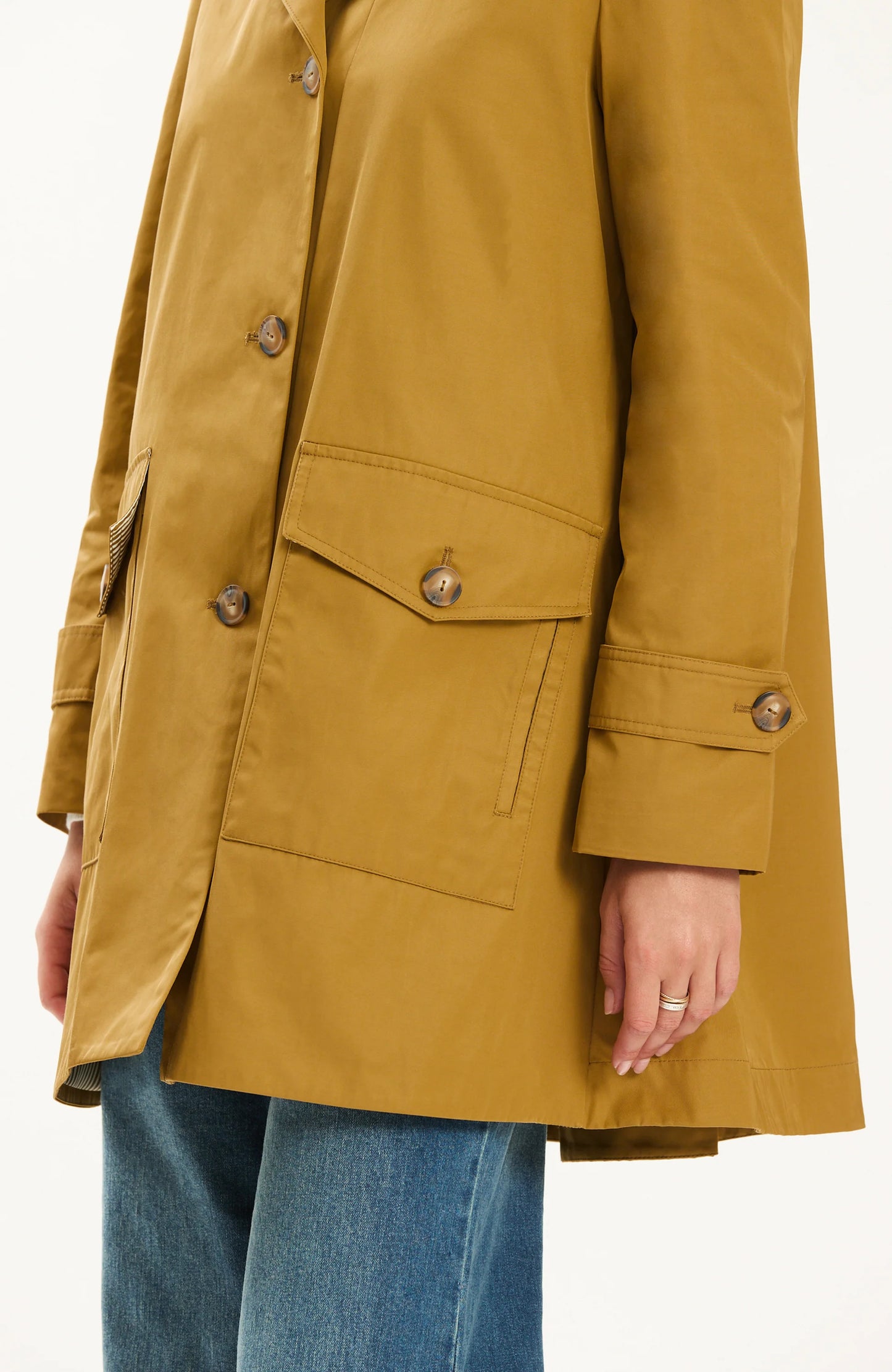 Sutton Trench Coat in Fennel