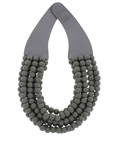 Beaded Necklace with Magnetic Closure Black