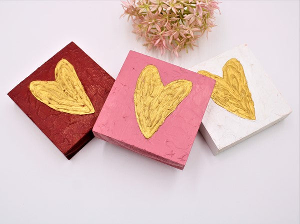Handpainted Wood Heart Table Block (3 Colors)