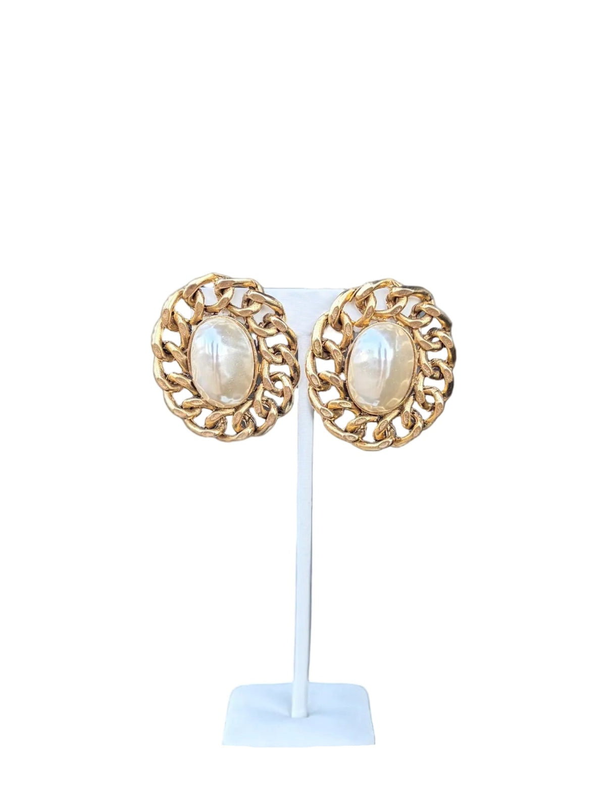 Gold Link Pearl Clip on Earrings
