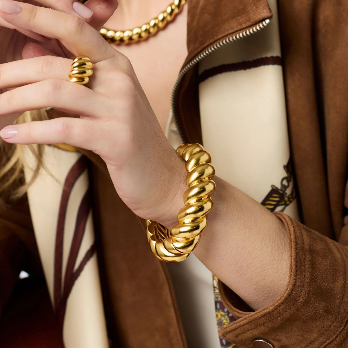 Ravello Statement Hinge Bangle Gold