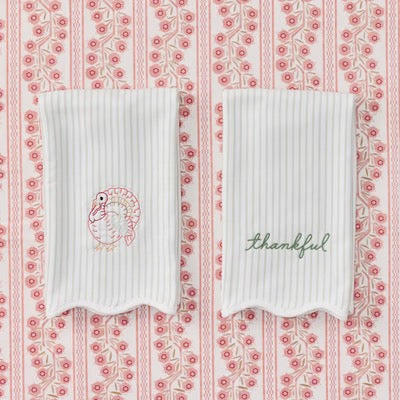 Scalloped Green Thankful Kitchen Towel Set