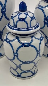 B&W Links Temple Jar (2 Sizes)