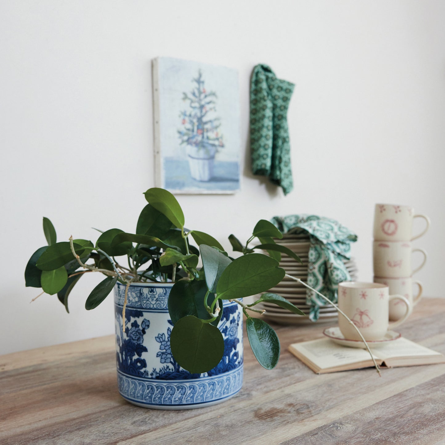 Stoneware Planter with Patterned Borders & Botanicals, White & Blue (Holds 7" Pot)
