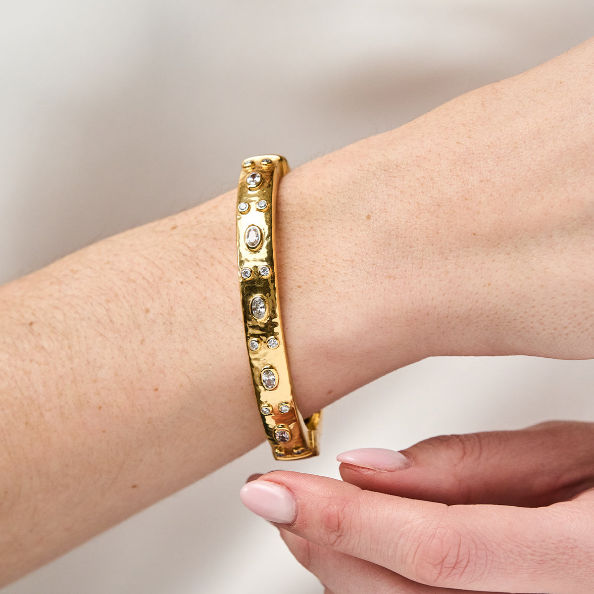Maharani Hinged Bangle in Clear CZ