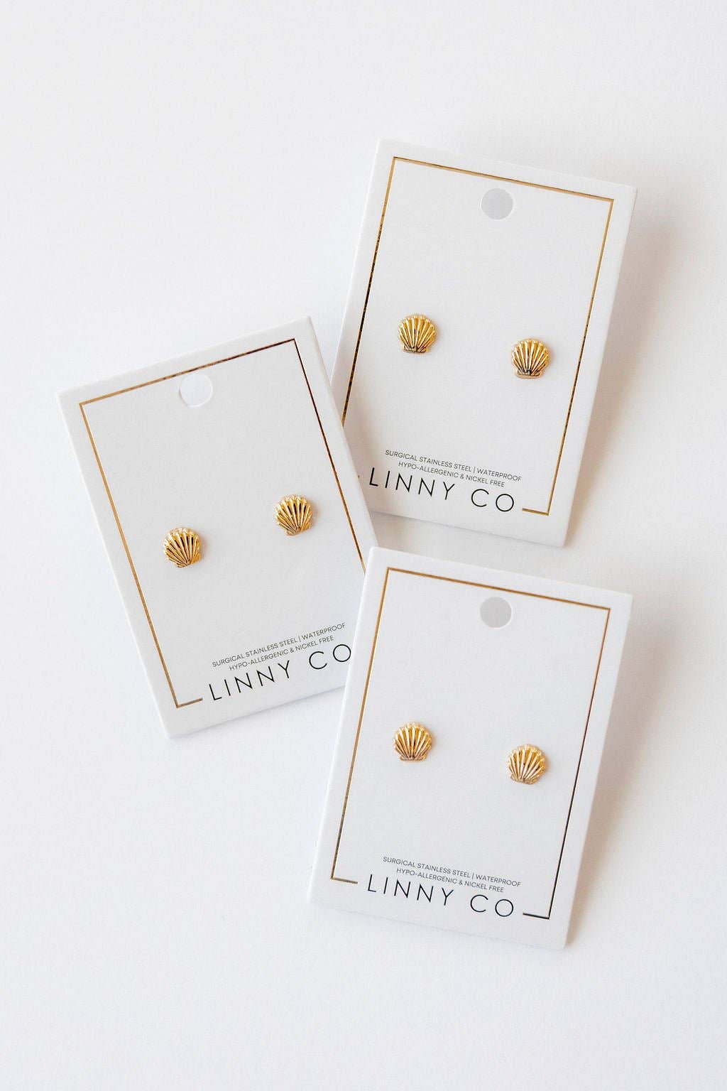 LINNY CO - Screwback Stud Earrings - Marina