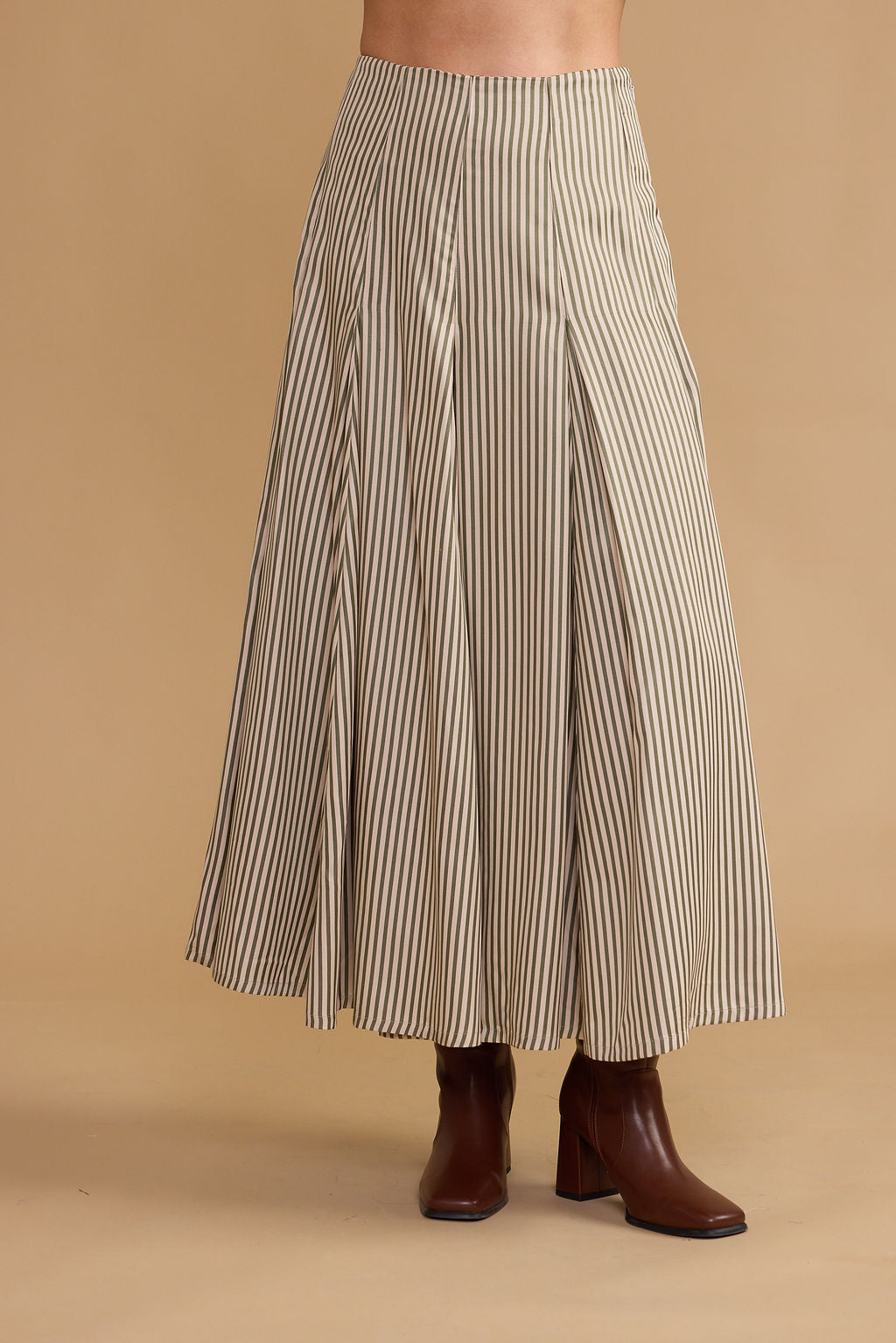 OLIVE GROVE STRIPE