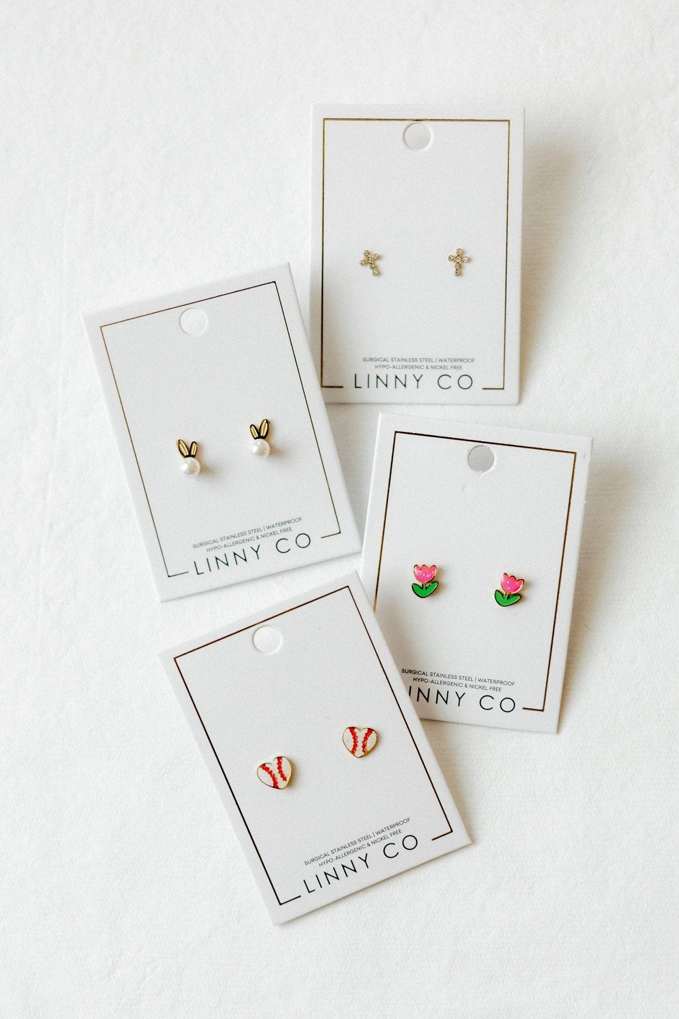 LINNY CO - Screwback Stud Earrings - Heidi Pearl Bunny