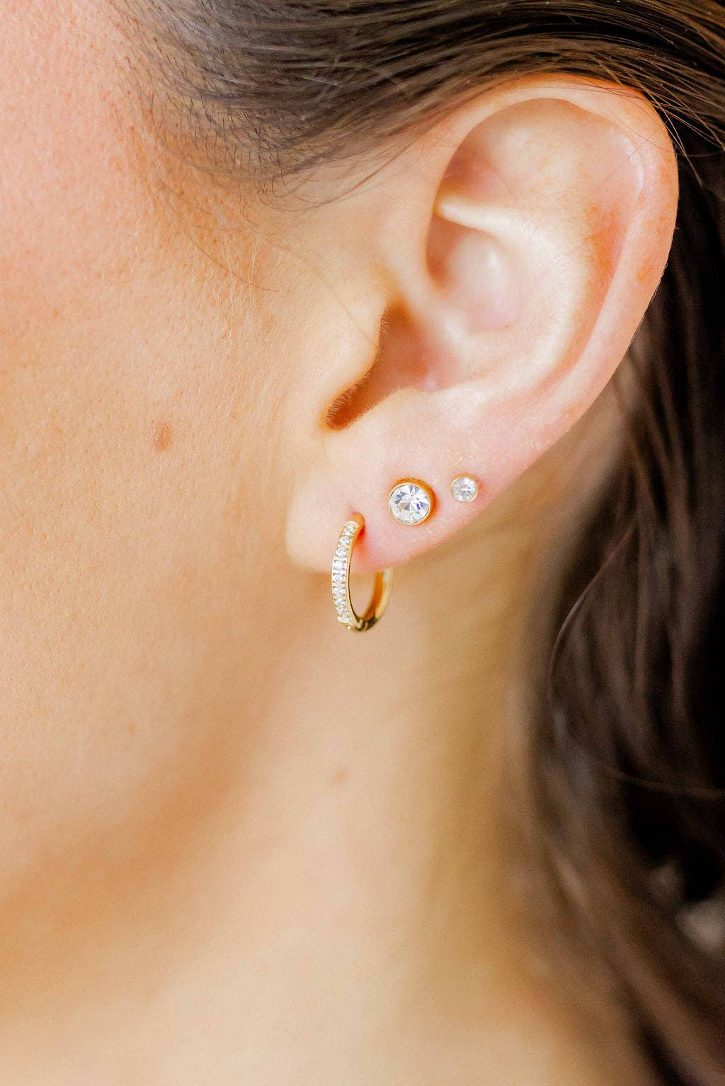 LINNY CO - Screwback Stud Earrings - Juliet Clear 5mm