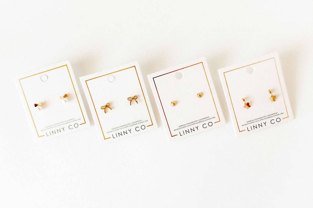 LINNY CO - Screwback Stud Earrings - Heidi Pearl Bow