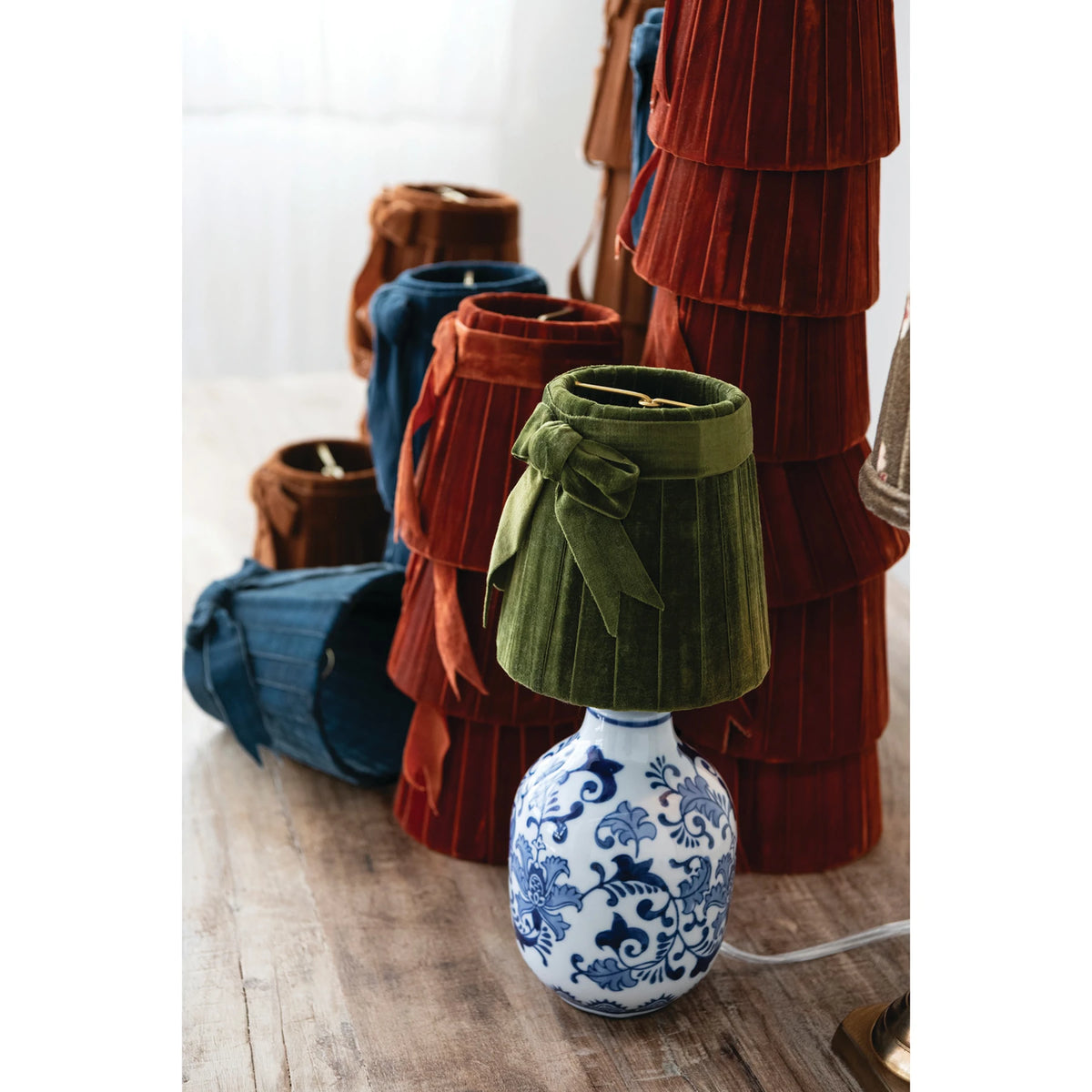Green Velvet Bow Clip-on Sconce Lampshade