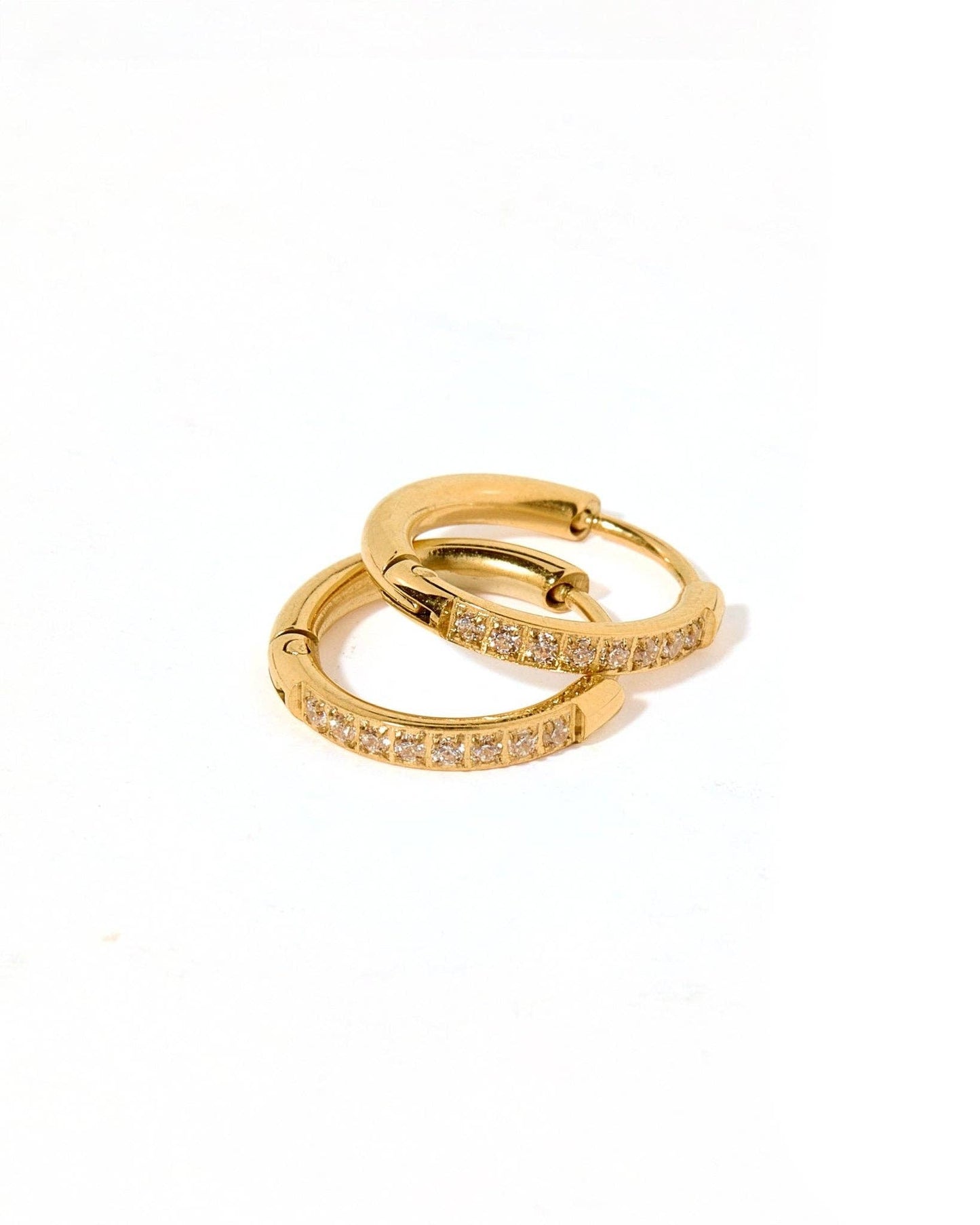 LINNY CO - Huggie Earrings - Scarlett Hoop Gold 12mm CZ