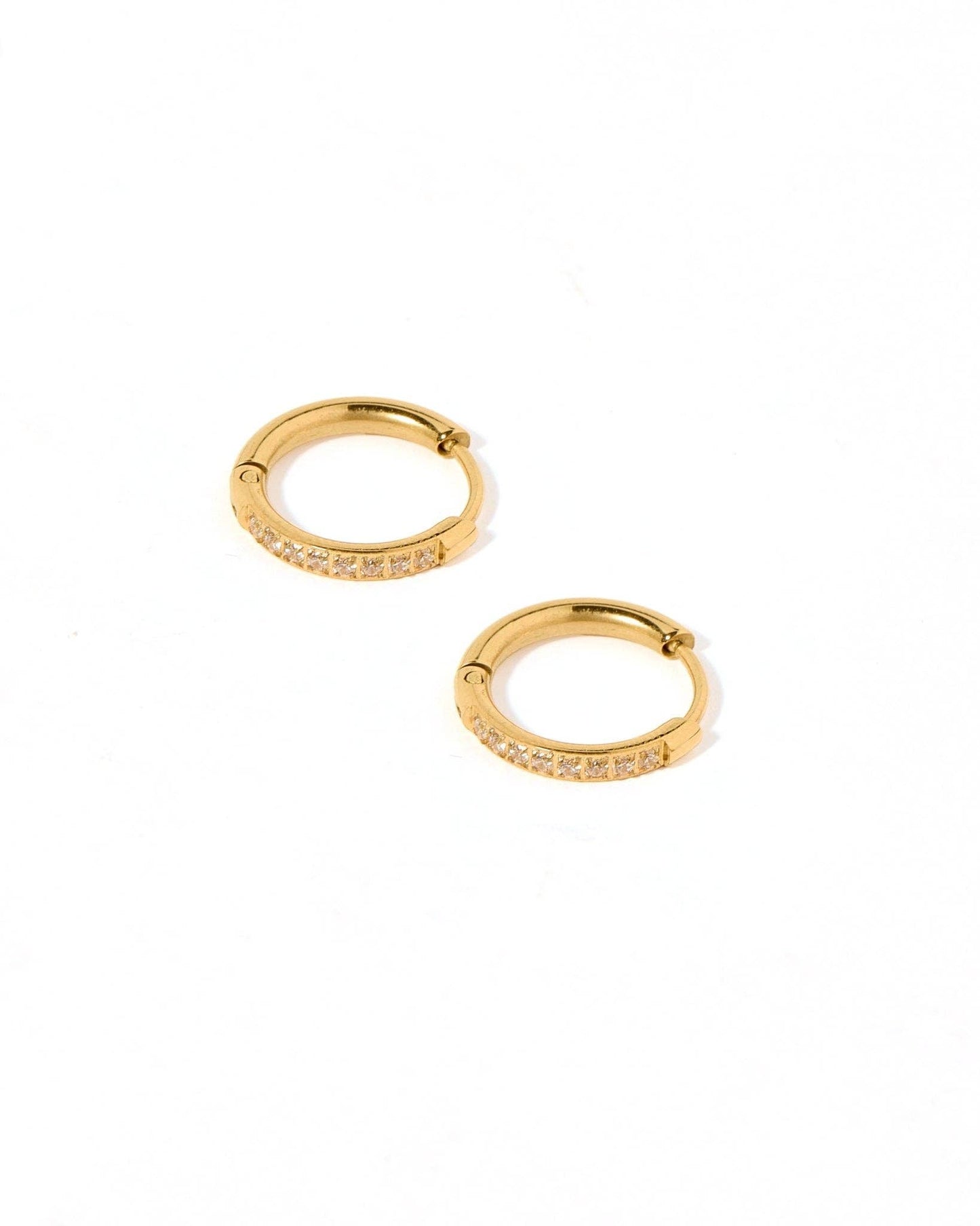 LINNY CO - Huggie Earrings - Scarlett Hoop Gold 12mm CZ