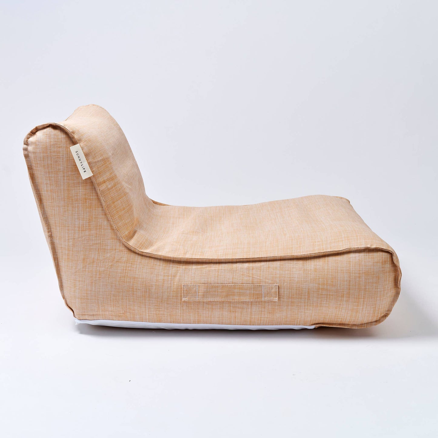 Luxe Floating Chair in Tierra Rattan
