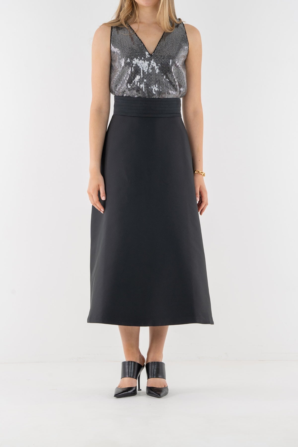 Sable Skirt - Black Tie