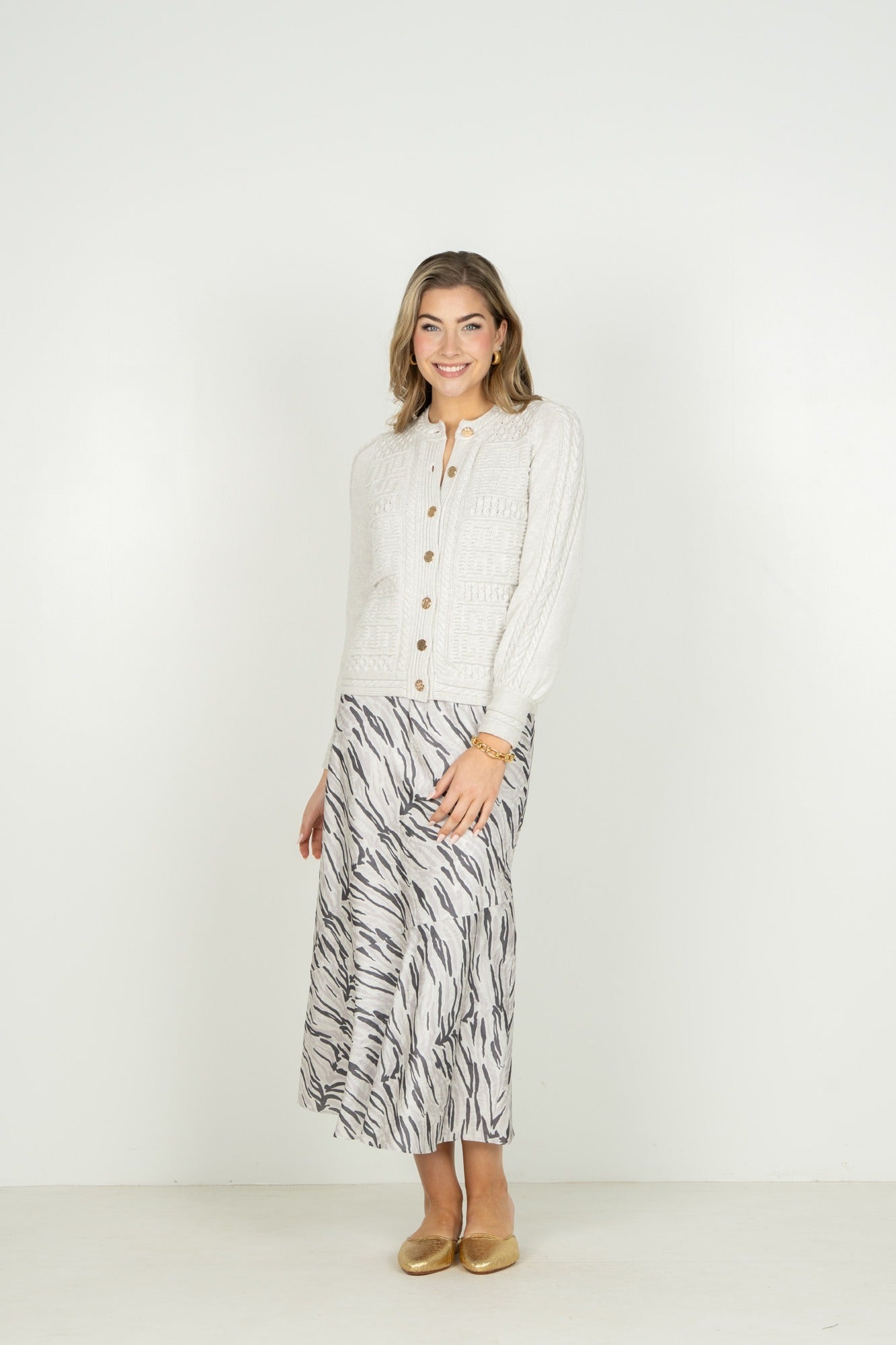Chloe Cardigan - Carrara